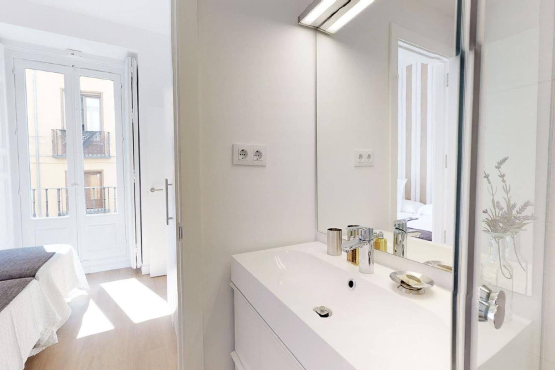 Apartamento Opera II Madrid Exterior foto